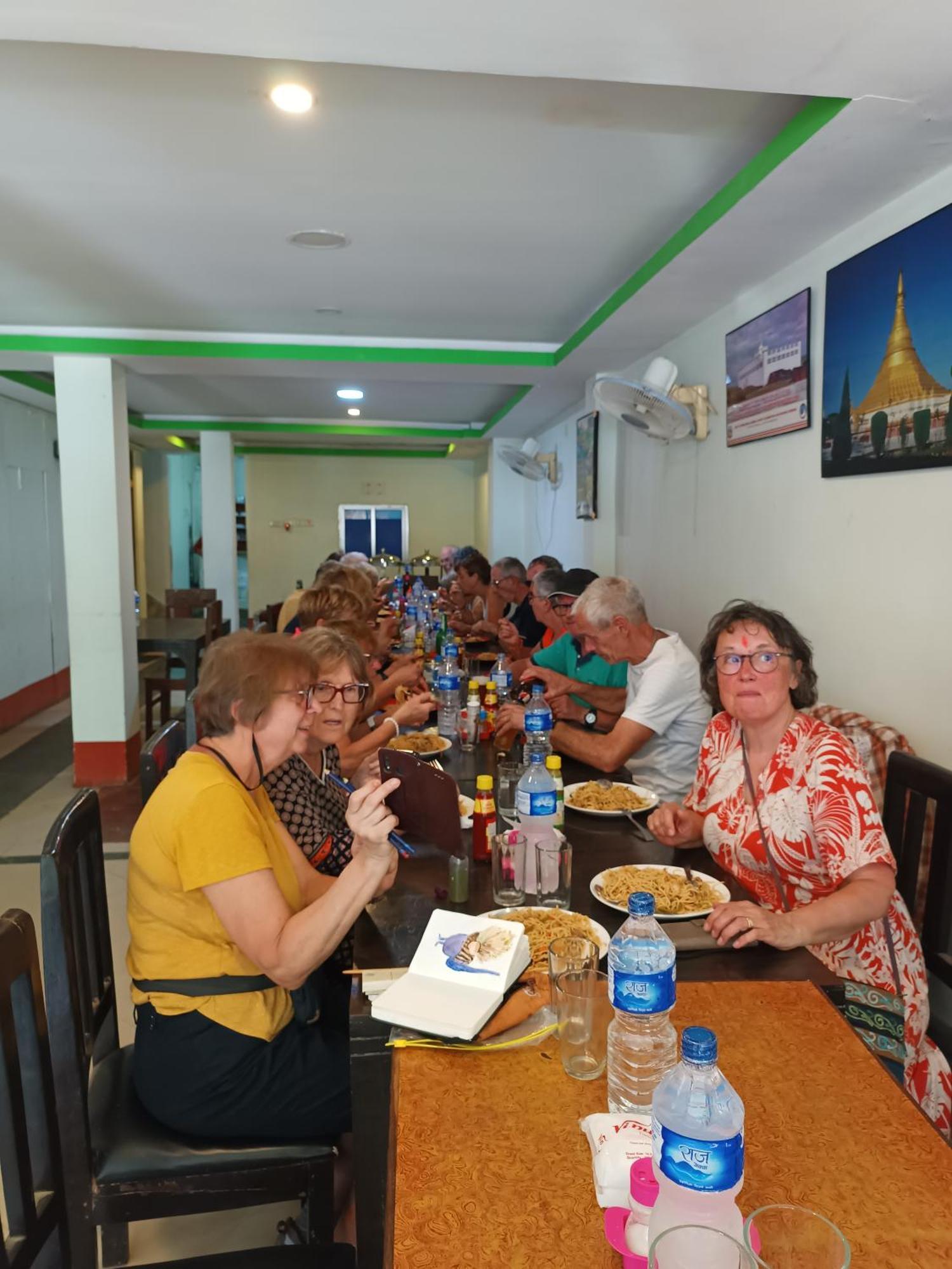 Hotel Golden Buddha Rummindei Zewnętrze zdjęcie